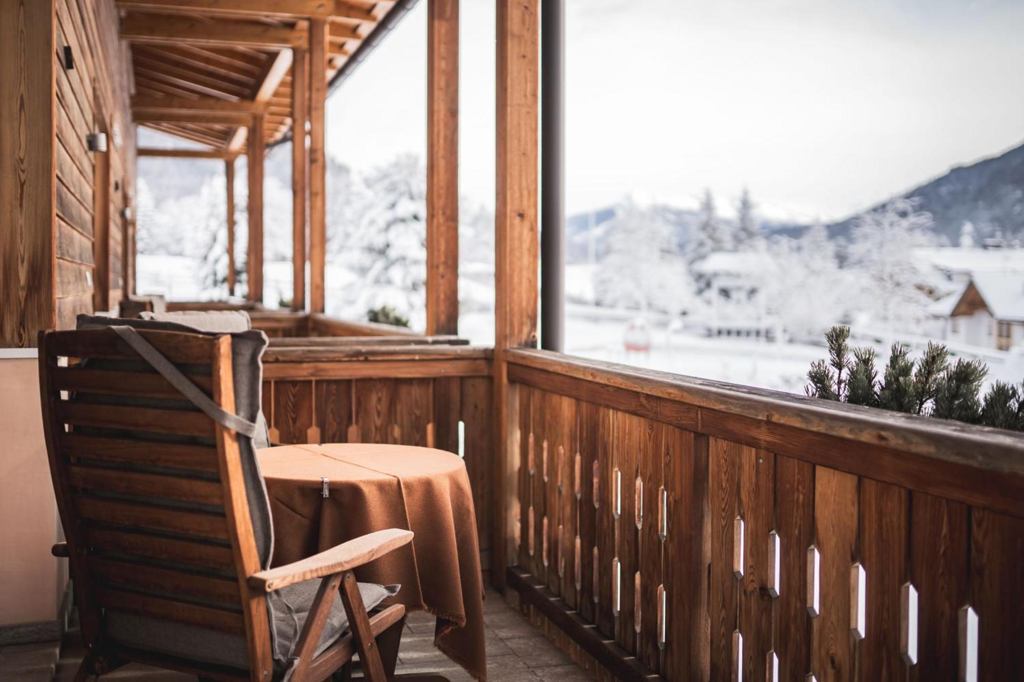 Hotel Gratschwirt Toblach Exteriör bild