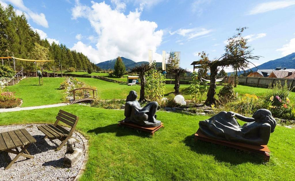 Hotel Gratschwirt Toblach Exteriör bild